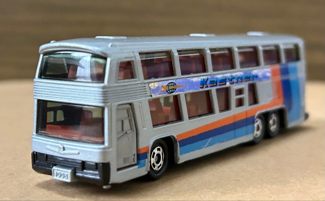 ロングトミカ L9 ネオプランバス