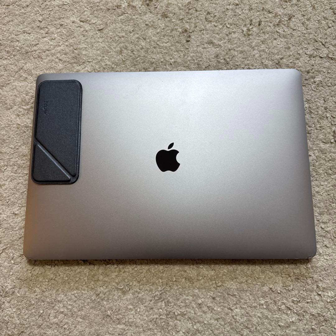 MacBook Pro 16インチCore i9 / 64GB 1TB