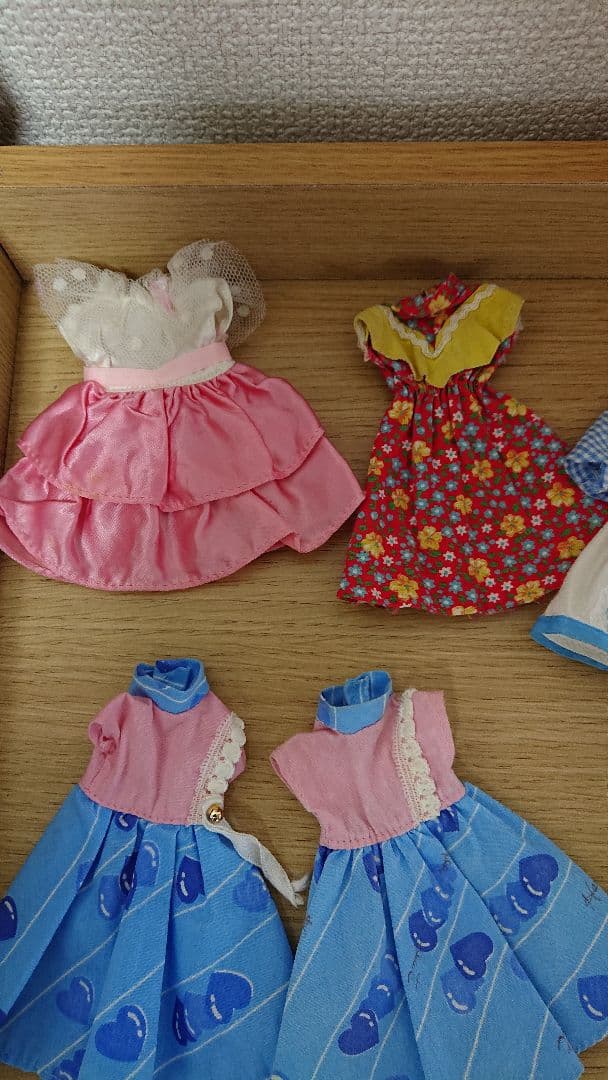 二代目リカちゃん 洋服9着 小物10個 つき