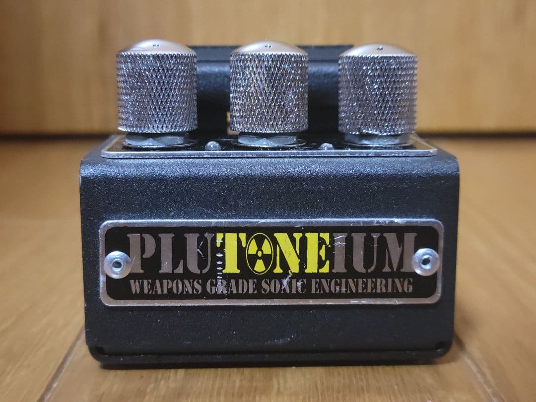 PLUTONIUM CHI-WAH-WAH ワウペダル
