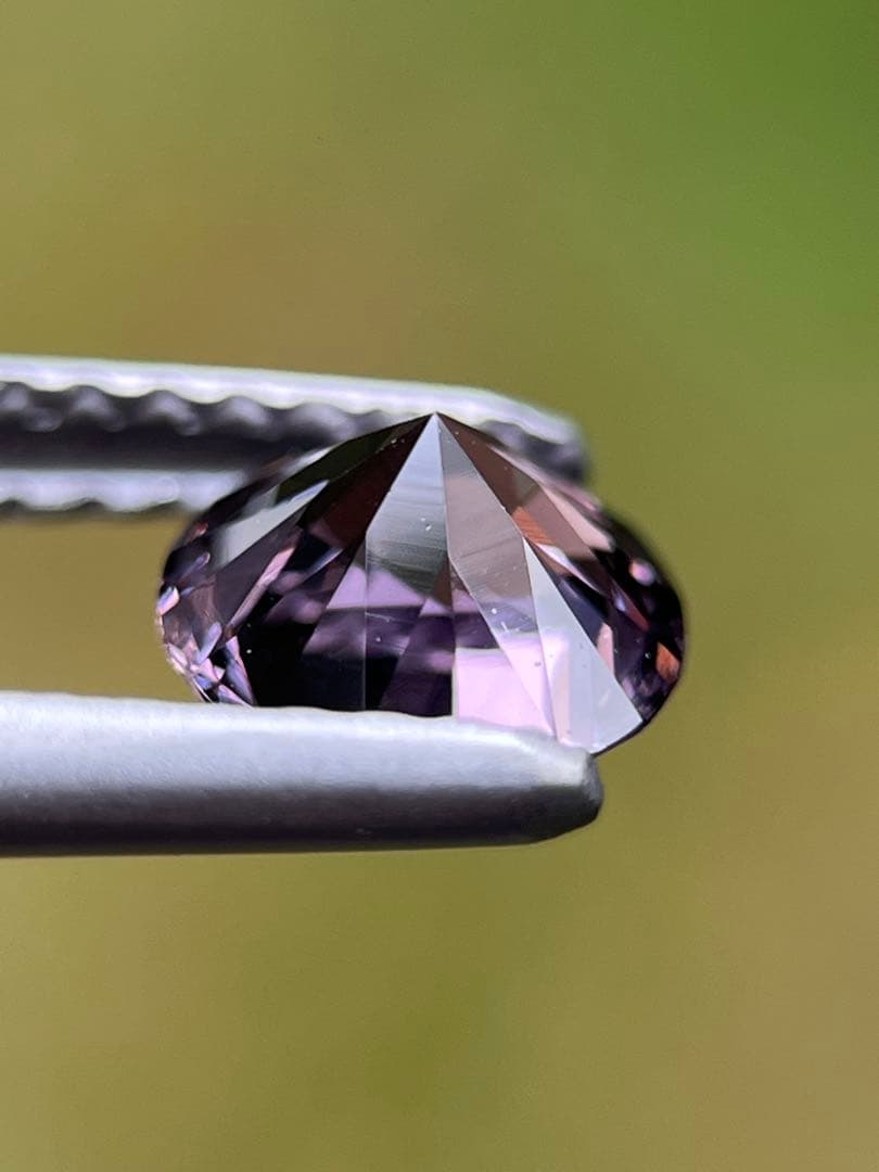 ピンクスピネル0.88ct Pink Spinel