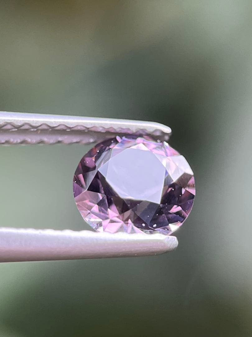 ピンクスピネル0.88ct Pink Spinel