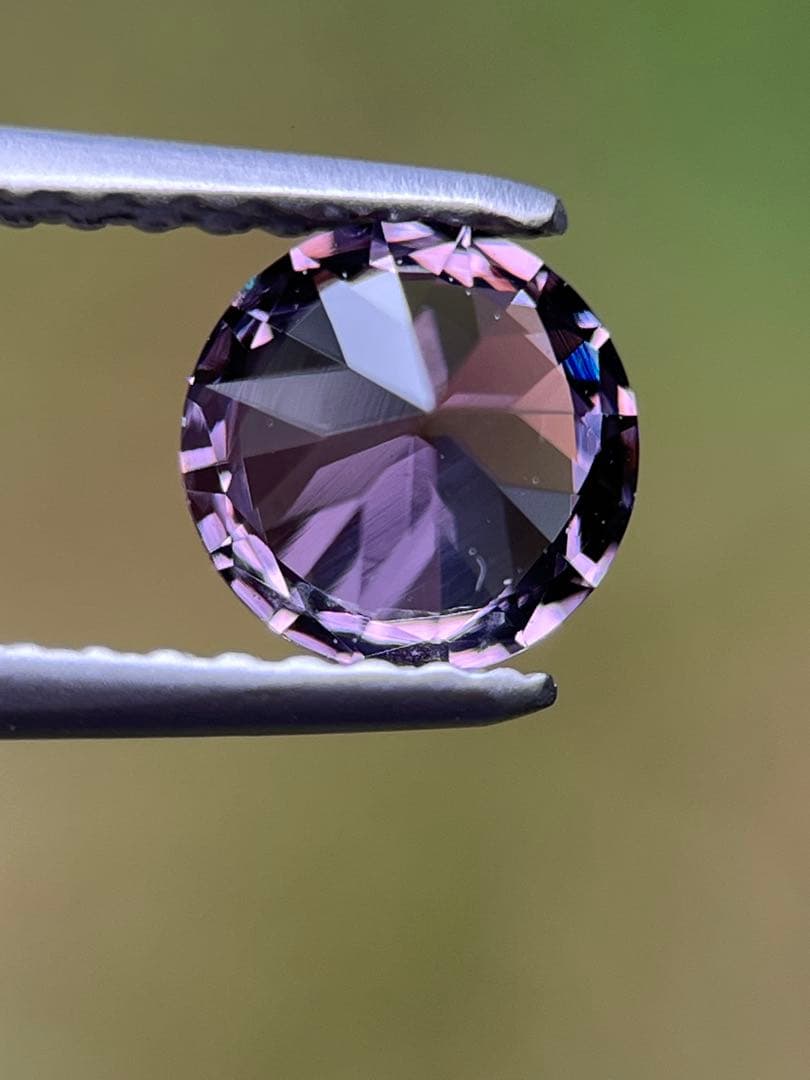 ピンクスピネル0.88ct Pink Spinel