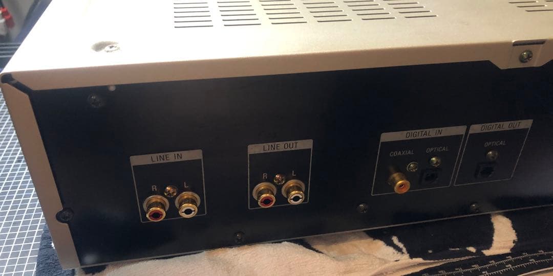 SONY MDSJA3ES MDデッキ　中古　現状品　純正リモコン付き　ギズ小