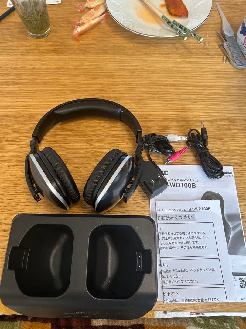 JVCワイヤレスヘッドホンシステムHA-WD100B