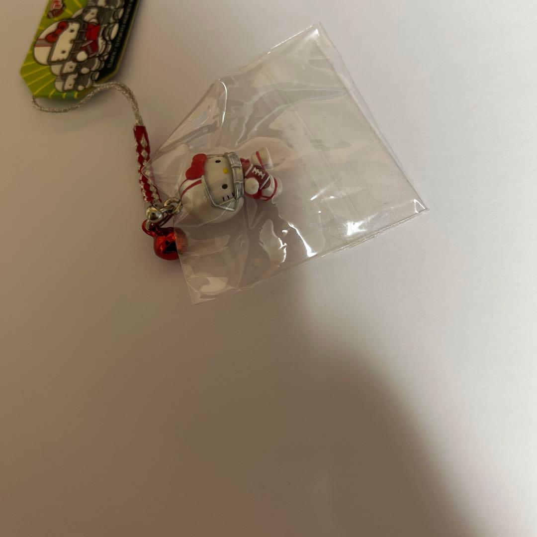 132 【激レア】ご当地キティ 根付け アメフト世界大会バージョン