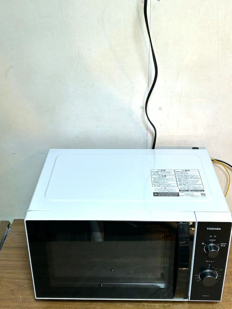 2024年製 東芝 ER-M17Y-W 電子レンジ 17L ヘルツフリー