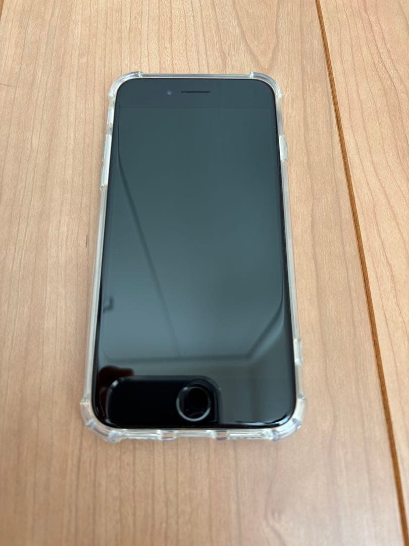 美品　iPhone SE 2世代目 64GB ホワイト
