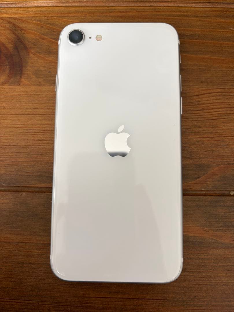 美品　iPhone SE 2世代目 64GB ホワイト