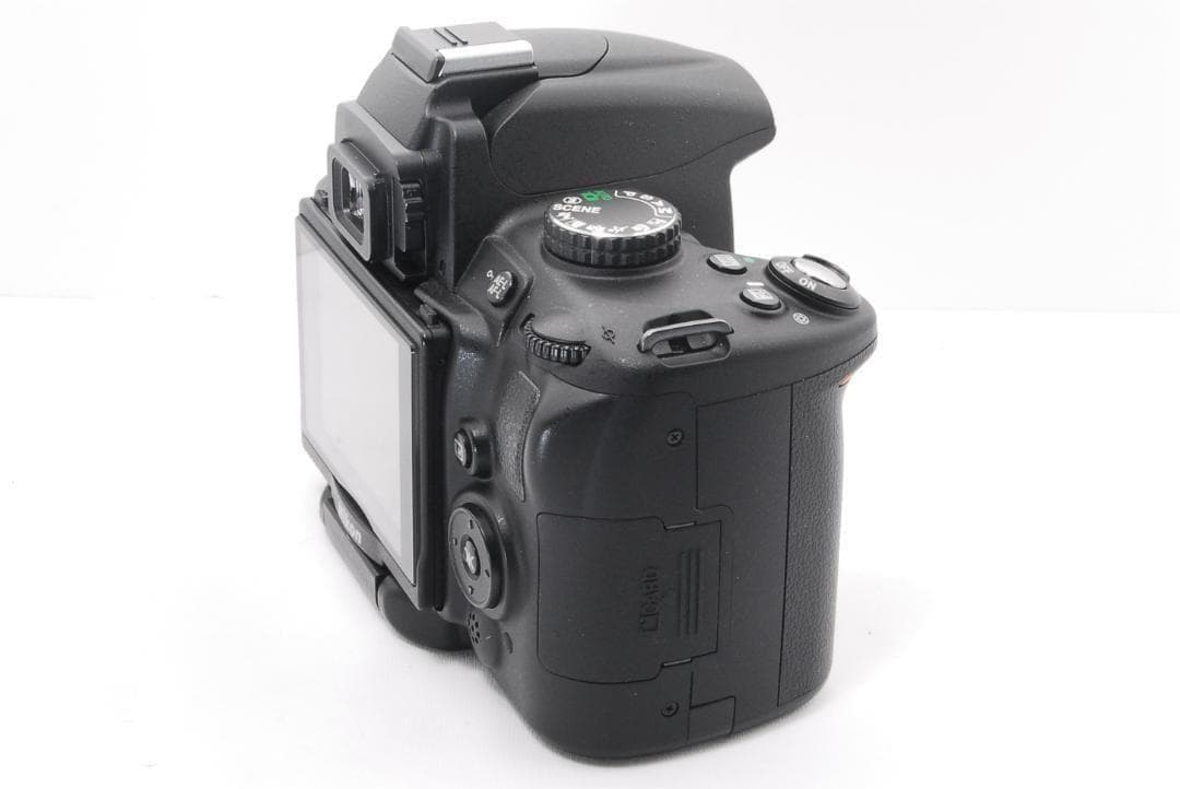 シャッター数1318回！ Nikon D5000 一眼レフカメラ スマホ転送