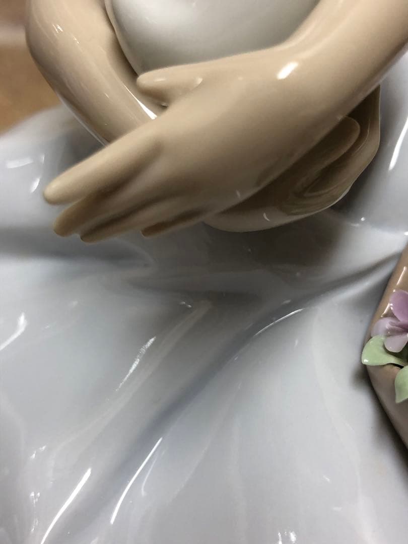 【美品】LLADRO リヤドロ フィギュリン バニーキッス 6741