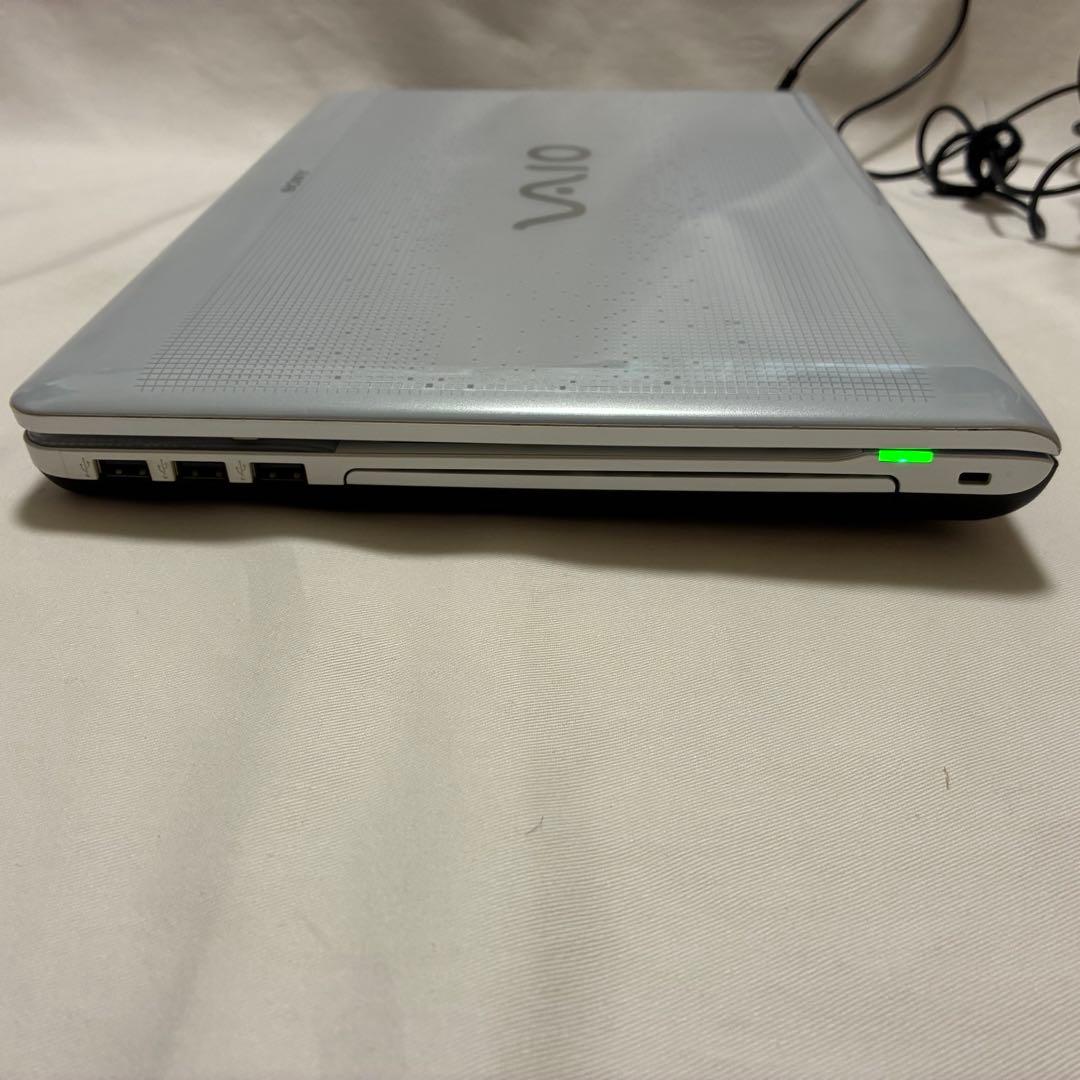 【動作品】SONY ノートパソコン VAIO Eシリーズ PCG-71311N