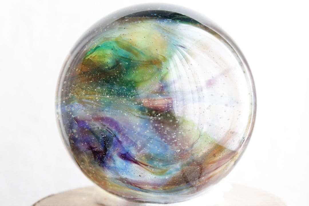 シエラネバダ産アンダラクリスタル　スフィア　大きめ　マルチカラー
