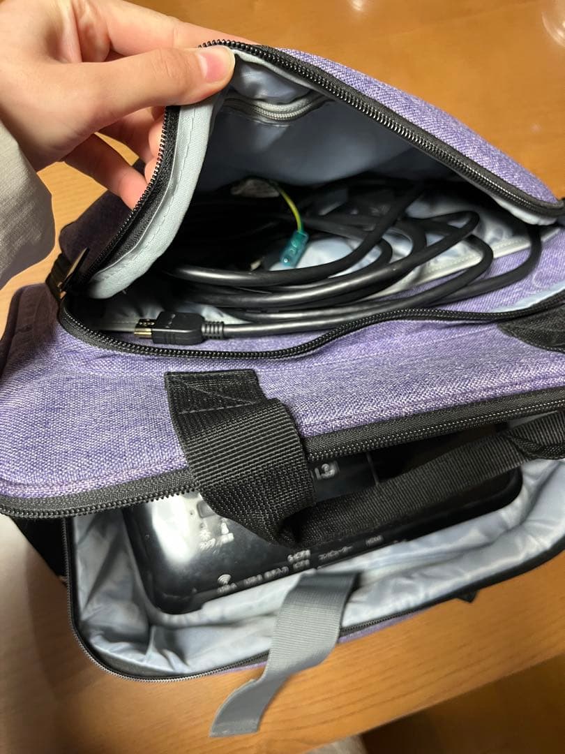 EPSON EH-TW410 プロジェクター本体　カバンケース　ケーブル