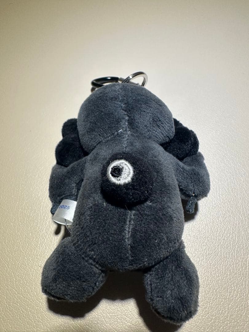 黒ミャクミャク 座り キーホルダー