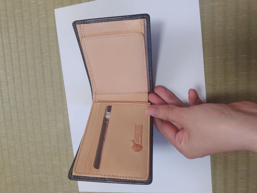 【未使用】ブリティッシュグリーン 二つ折り財布