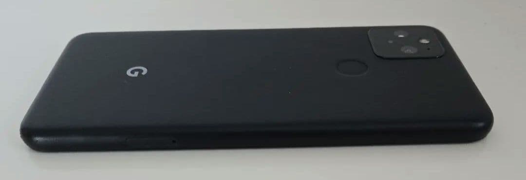 Pixel5 Google 128GB ブラック 画面ひび 傷あり