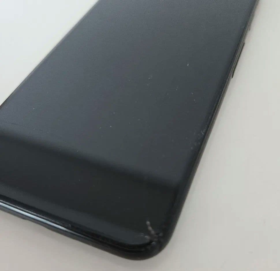Pixel5 Google 128GB ブラック 画面ひび 傷あり