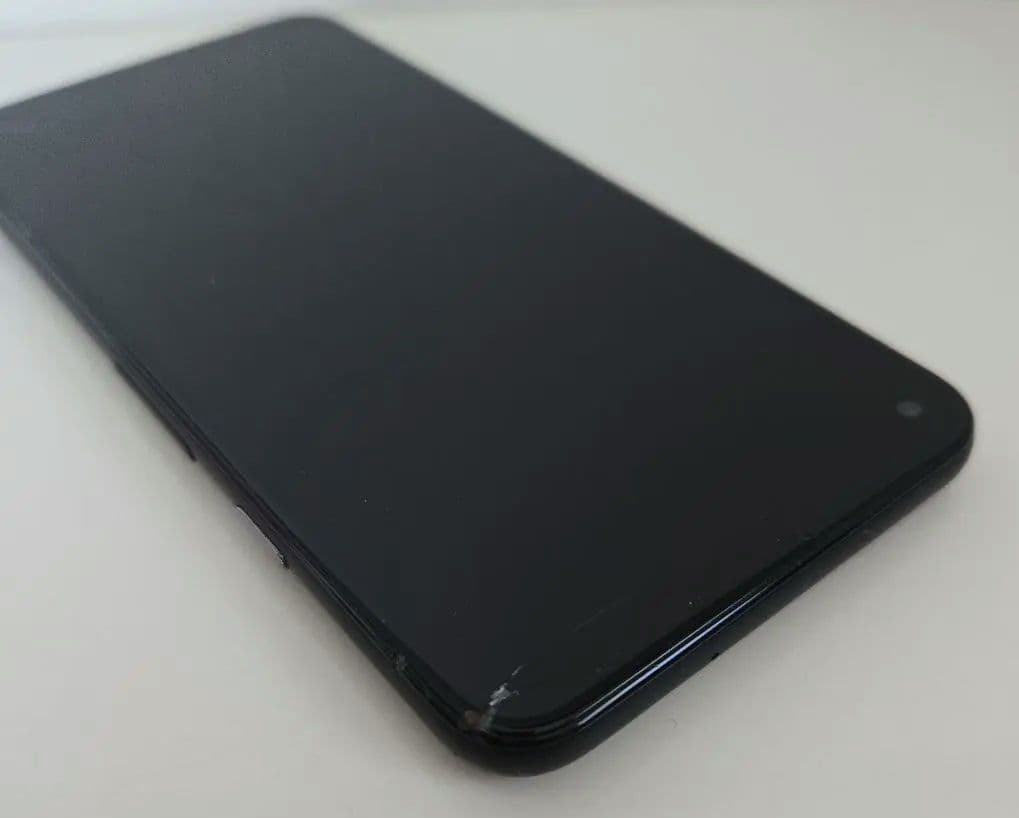 Pixel5 Google 128GB ブラック 画面ひび 傷あり