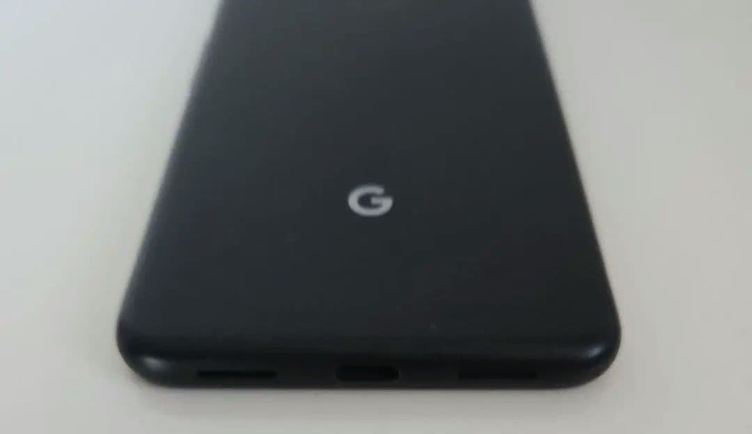 Pixel5 Google 128GB ブラック 画面ひび 傷あり