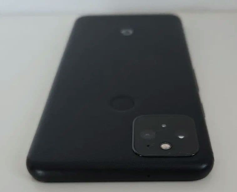 Pixel5 Google 128GB ブラック 画面ひび 傷あり