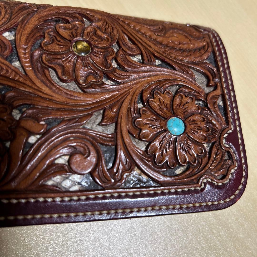 花柄レリーフ長財布 カービング本革長財布
