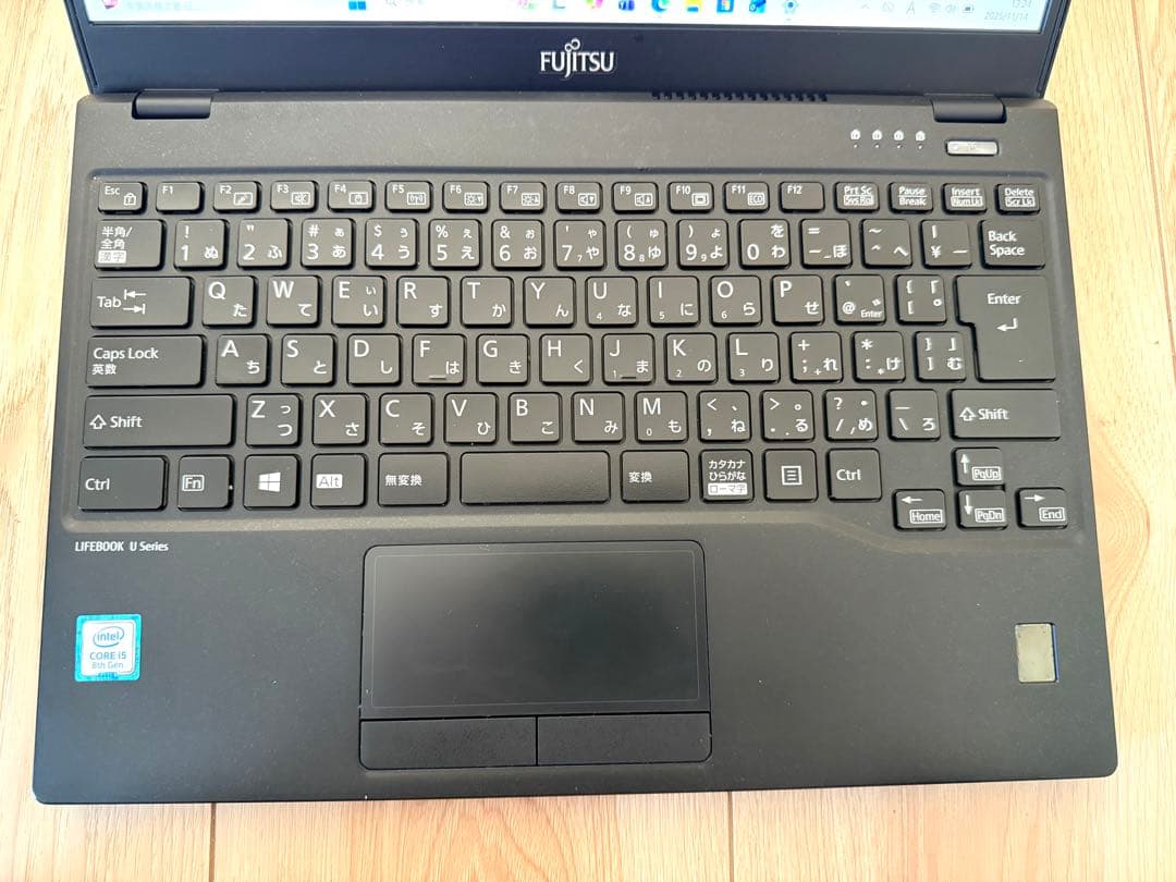 軽量777g 富士通LIFEBOOK U939/Aメモリ8GB SSD256GB