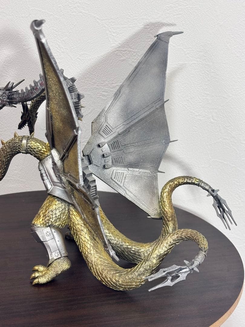 海洋堂 メカキングギドラ レジンキャストキット 完成品 ジャンク品 パーツ取り