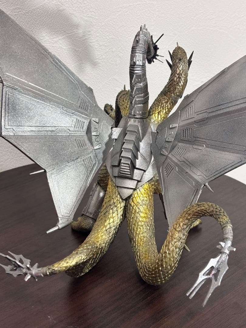 海洋堂 メカキングギドラ レジンキャストキット 完成品 ジャンク品 パーツ取り