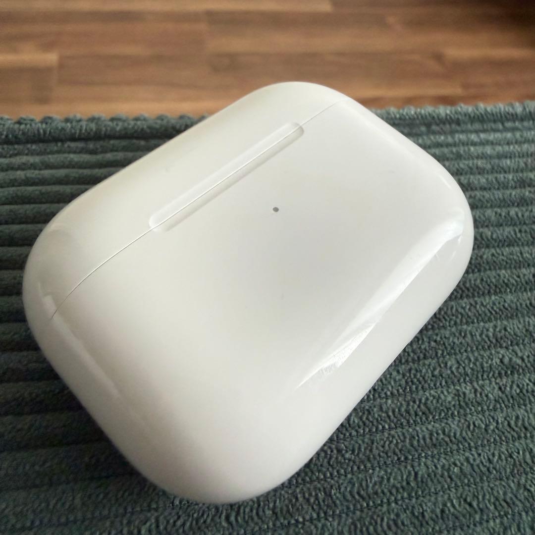 Apple AirPods Pro（第1世代）