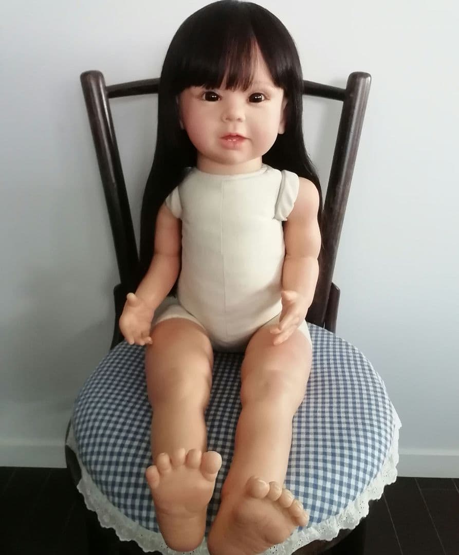 リボーンドール　黒髪ボニーちゃん　リボーンベビー　抱き人形　セラピー