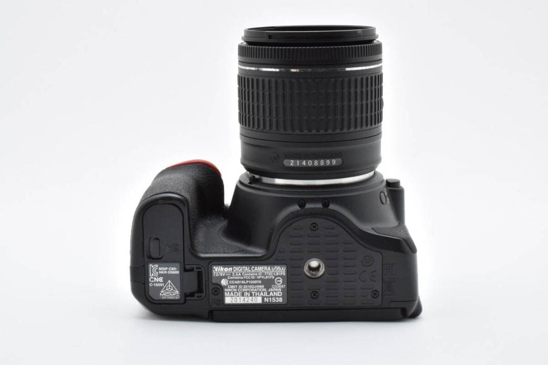 ニコン　Nikon D5600 レンズキット 《S数 12101回》