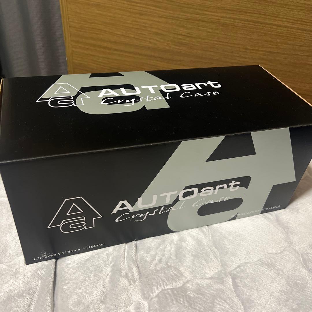 AUTOart 1/18 ケンメリ GT-R ホワイト /クリスタルケース付