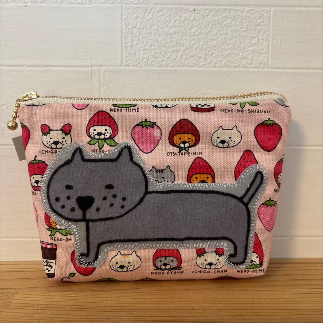 感謝価格　 新作生地　巾着　猫柄ハンドメイド　小物入れ　おやつ入れ