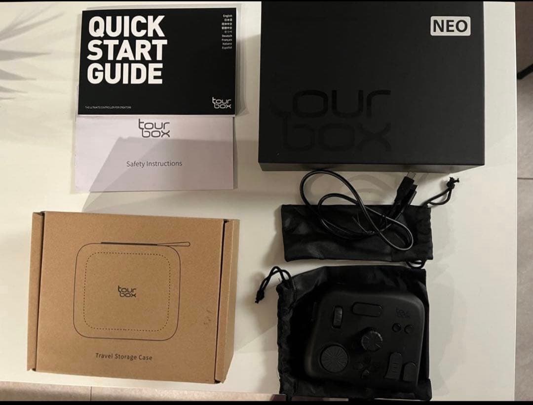 tourbox NEO（ストレージボックス付き）