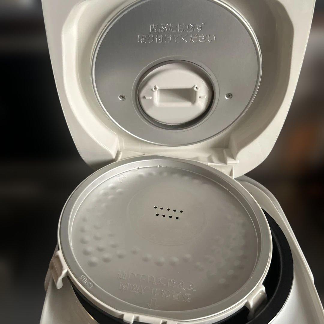 象印 マイコン炊飯ジャー＊NL-DA10 白　ホワイト 5.5合 炊飯器