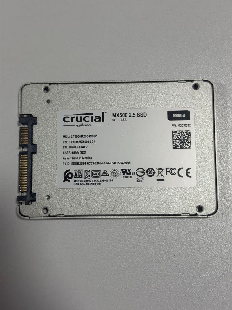 その他 (3TB) SSD 1TB CRUCIAL + HDD 2TB TOSHIBA