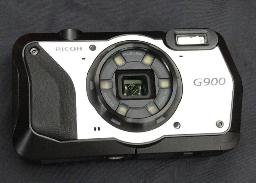 RICOHリコー 防水防塵業務用デジタルカメラG900 予備バッテリー付