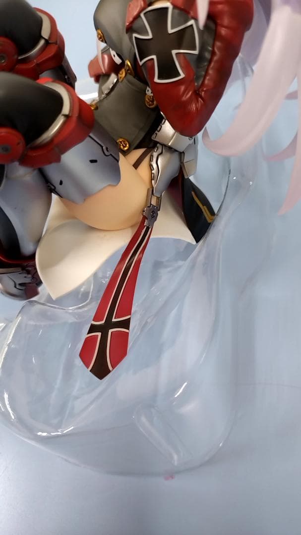 プリンツ・オイゲン 「アズールレーン」 1/7 PVC製塗装済み完成品