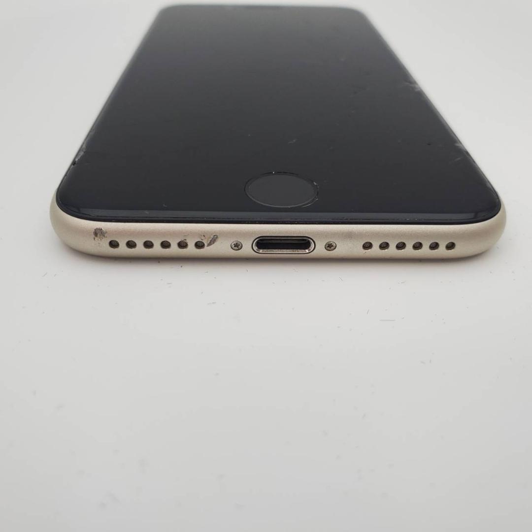 【特価】iPhone SE 第3世代 A2782 64GB スターライト