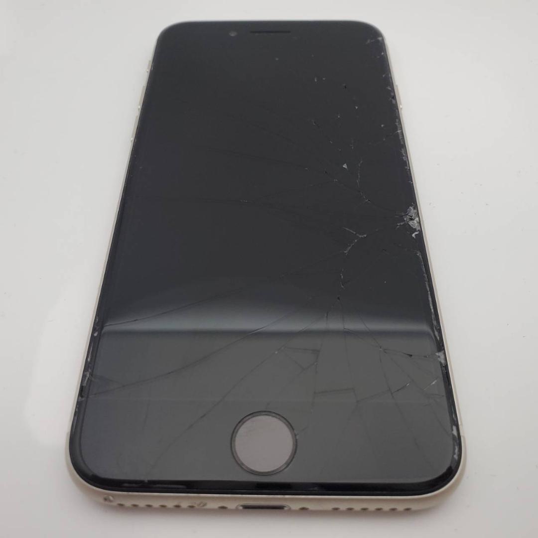 【特価】iPhone SE 第3世代 A2782 64GB スターライト