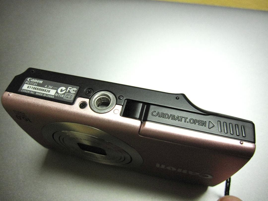 美品 Canon PowerShot A2400 IS ピンク