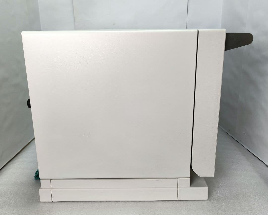 065 バルミューダデザイン　オーブンレンジ　ホワイト