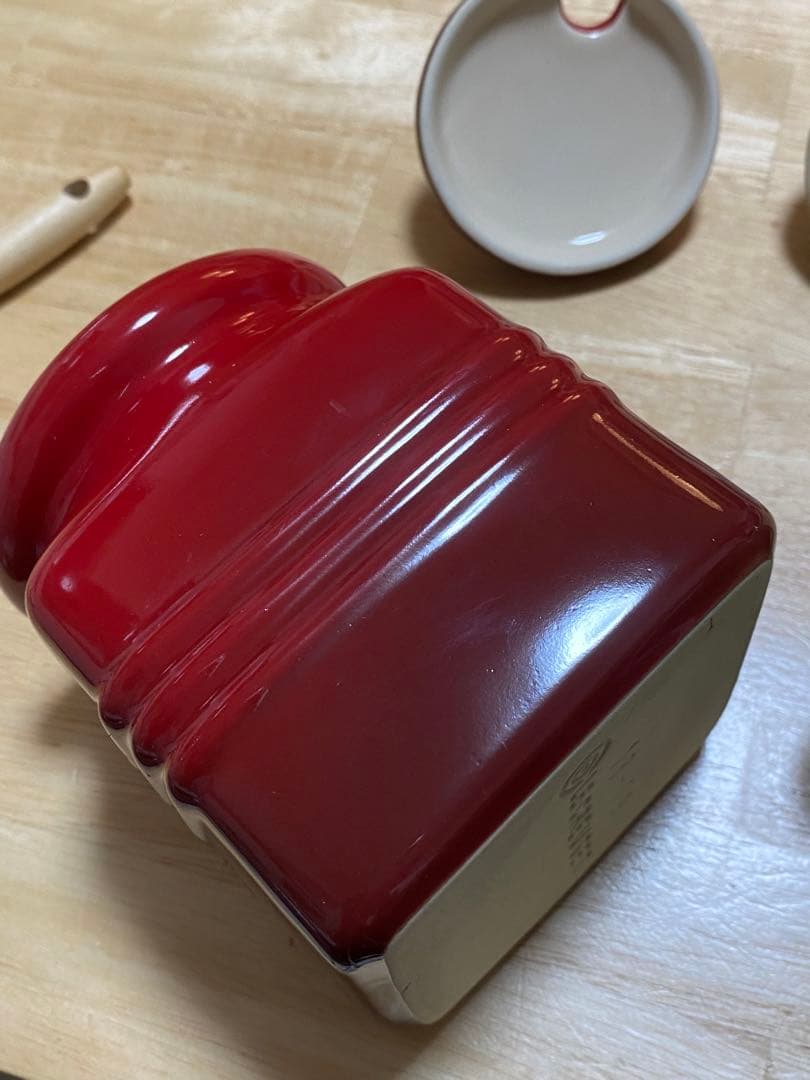 ルクルーゼ　ジャムポット　オリーブポット