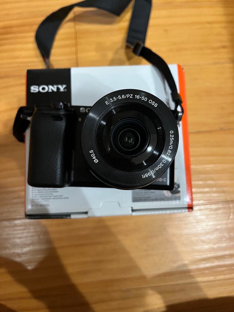 【美品】SONY ミラーレス一眼 α6000 ブラック