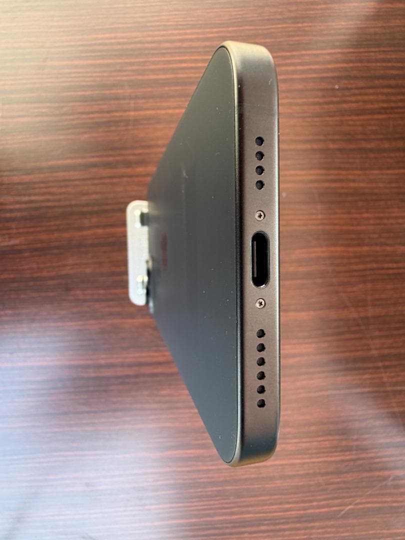 【K4】ショップ展示品！！iPhone15　plus　128GB　SIMフリー