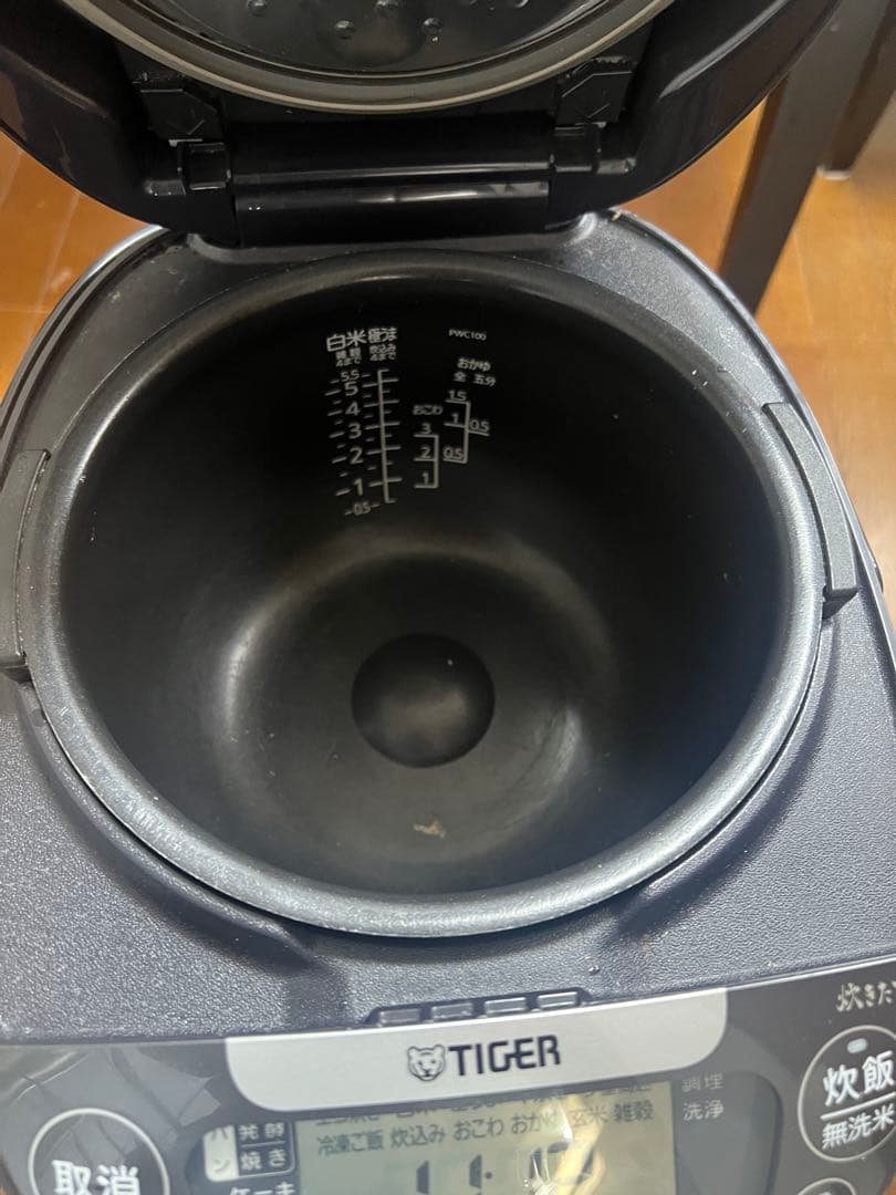 タイガー IH炊飯器 JPW-B100 2021年製