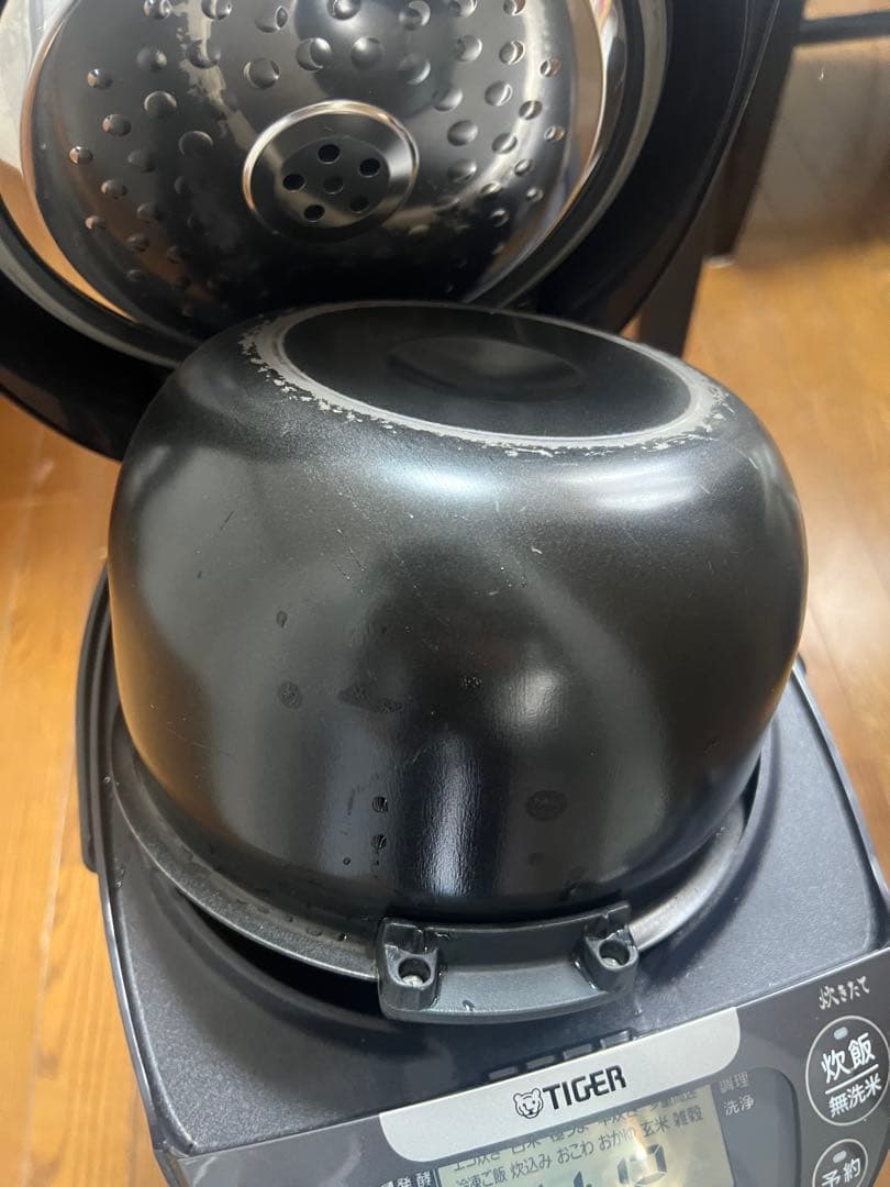 タイガー IH炊飯器 JPW-B100 2021年製