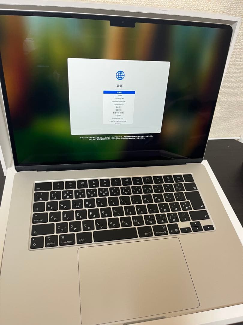 【美品】Apple MacBook Air 15インチ M4チップ　16GB