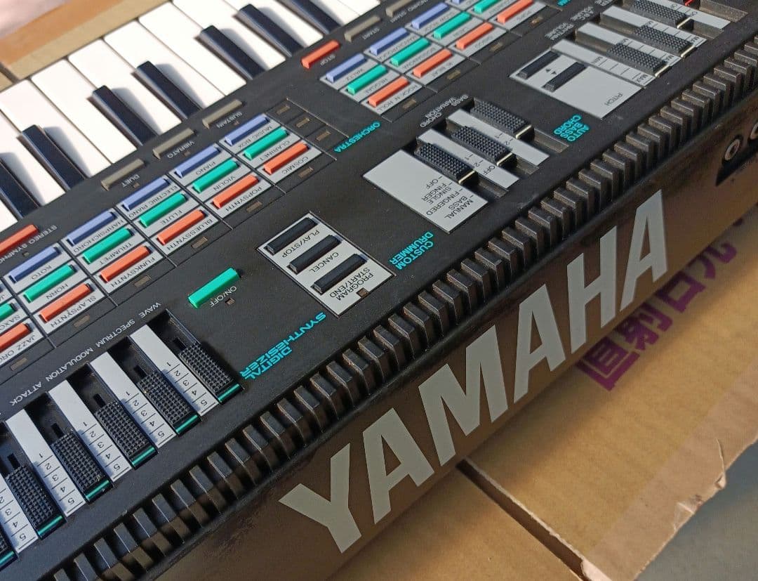 Yamaha PSS-470 シンセサイザー